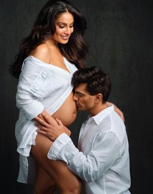 Bipasha Basu and Karan Singh Grover are expecting their first child