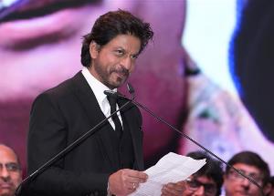 Shah Rukh Khan spotted at 28th Kolkata International film festival