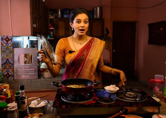 Bhamakalapam movie review: Priyamani cooks this macabre crime comedy with her charming delight 