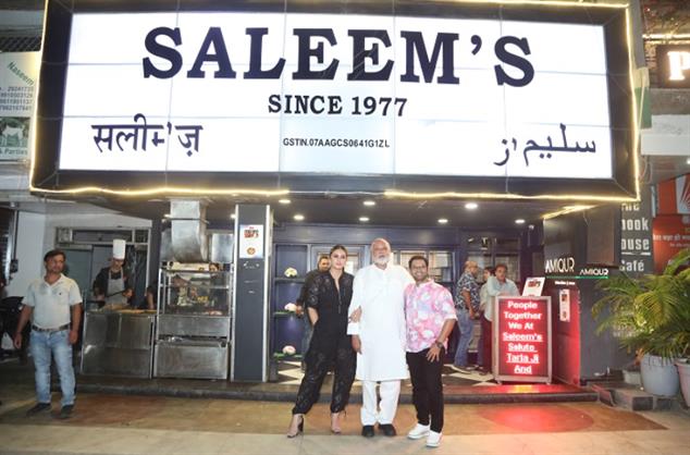 Tarla: Inspired by Tarla Dalal, Huma Qureshi's father introduces popular veg dish Batata Musallam at his restaurant, Saleem's!