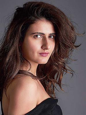 Fatima Sana Shaikh finally gets on a social media trend and you shouldn't miss it!