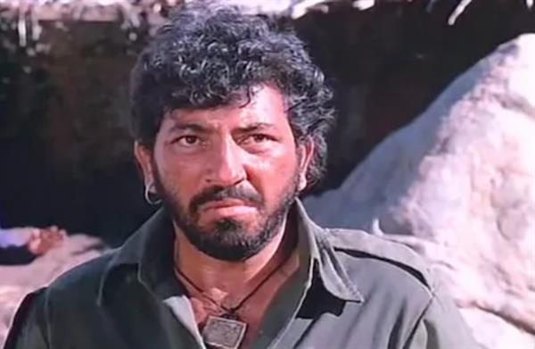 Amjad Khan Death Anniversary: His iconic movies of all time