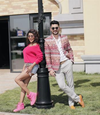 Ayaana Khan’s Puri Bottle Ve will make you tipsy in love