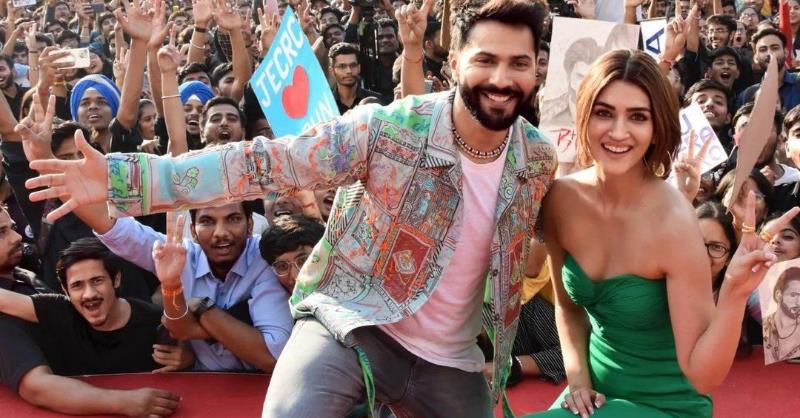 Bhediya machaaye shor, India kare roar! Fans go gaga as Varun and Kriti rock the country in massive promotion tour