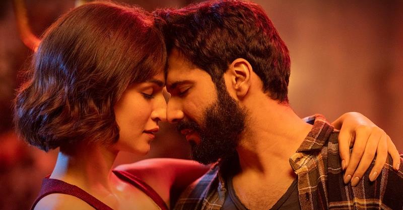 Bhediya – Apna Bana Le Song Lyrics starring Varun Dhawan and Kriti Sanon