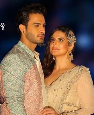 Check out Eid Ho Jayegi Song Lyrics starring Umar Riaz and Zareen Khan