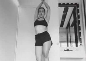 We're Taking Cues Of The Sizzling Moves in Sanya Malhotra's Latest Dancing Video