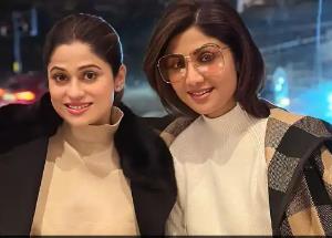 Shamita Shetty and Shilpa Shetty share an adorable sister love picture