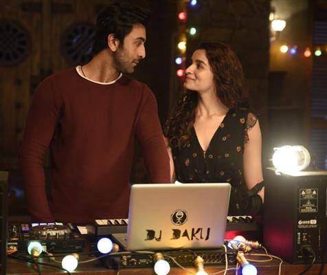 Brahmastra: how good or bad is the expected 20 crore opening for a 410 crore budget epic, experts speak?
