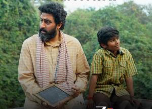Review Ott movies Bollywood Hollywood regional world entertainment celebrity  