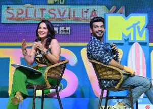 Host Sunny Leone & Arjun Bijlani launch MTV Splitsvilla X4
