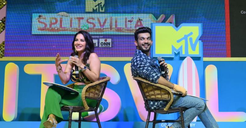 Host Sunny Leone & Arjun Bijlani launch MTV Splitsvilla X4