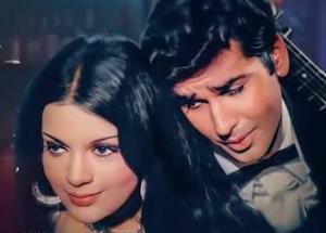 Chura Liya Hai Tumne Jo Dil Ko Lyrics from the movie Yaadon Ki Baarat 