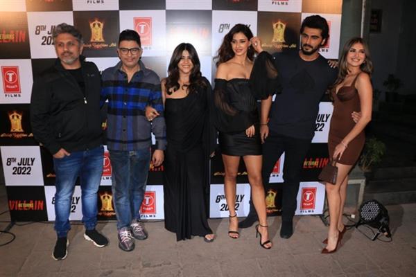 Ek Villain Returns : Producer Bhushan Kumar and Ekta Kapoor throw a wrap up bash 