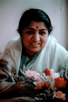 Naam Reh Jayegaa’  To Dwell Into The Long-Standing Relationship Between Lata Mangeshkar and Her sworn brothers Kishore Kumar and Mukesh