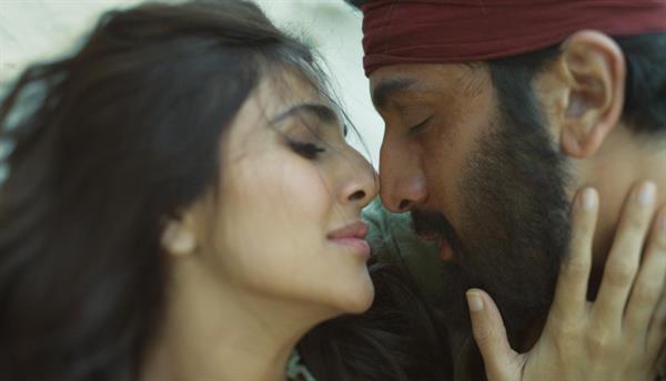 Karan Malhotra on how Ranbir and Vaani will sizzle in Shamshera’s intense romantic track Fitoor dropping tomorrow