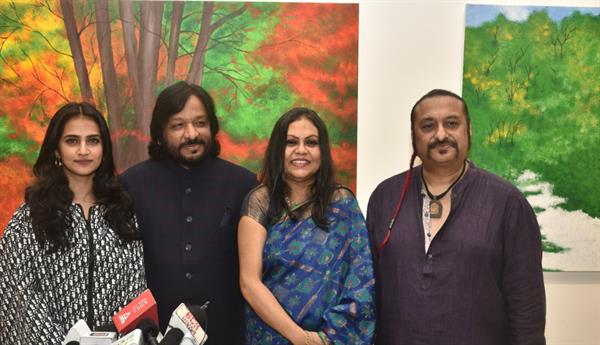 Roopkumar Rathod, Leslee Lewis, Kavya Jones grace Sanjukta Arun's Into The Deep at Jehangir Art Gallery