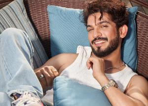 Arjun Bijlani, joins Sunny Leone to host MTV Splitsvilla X4