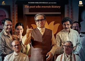 Main Atal Hoon movie review: Two Thumbs Up!, One For the Statesman, One For The Actor