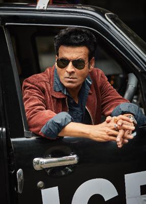  Manoj Bajpayee will take 1 week off from his schedule to attend all the rituals on his fathers 1st death Anniversary day