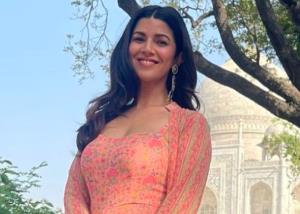 Hindi Diwas 2022: Nimrat Kaur shares a special video on Hindi Diwas urging fans to talk in hindi