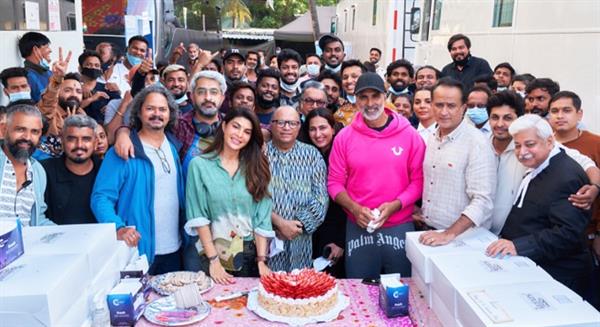 Ram Setu : Akshay Kumar wraps up shoot with a great Diwali promise!!