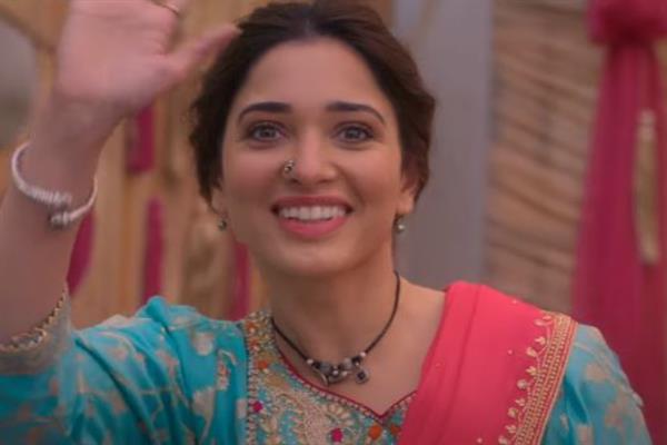 Presenting the fun song MAD BANKE from Babli Bouncer starring Tamannaah Bhatia 