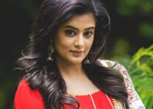 Happy Birthday: Priyamani's fashionable looks in different outfits