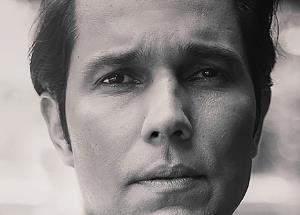 Swatantra Veer Savarkar : Randeep Hooda to play India’s unsung hero 