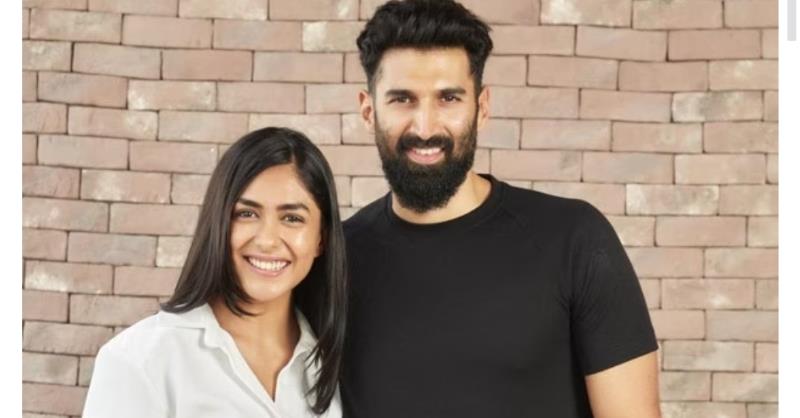 Aditya Roy Kapur and Mrunal Thakur’s ‘GUMRAAH’ to release on 7th April 2023