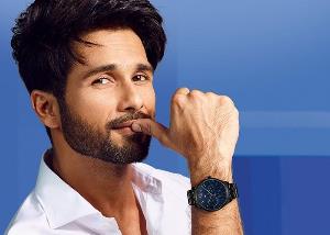 Jersey: Shahid Kapoor never before avatar unveiled  
