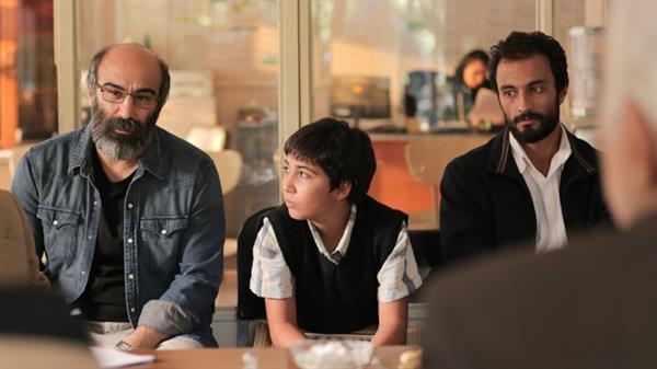A Hero movie review: Asghar Farhadi delivers yet another brilliant film