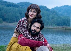 Apna Bana Le’ from Bhediya is an ode to Varun Dhawan and Kriti Sanon’s heartwarming chemistry