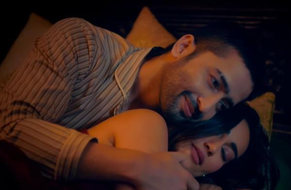 Ve Tu Song Lyrics starring Shaheer Sheikh, Surbhi Jyoti, Digangna Suryavanshi