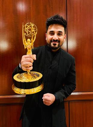 Vir Das Landing: Its surreal feeling says Vir Das after winning the Emmy Awards 2023
