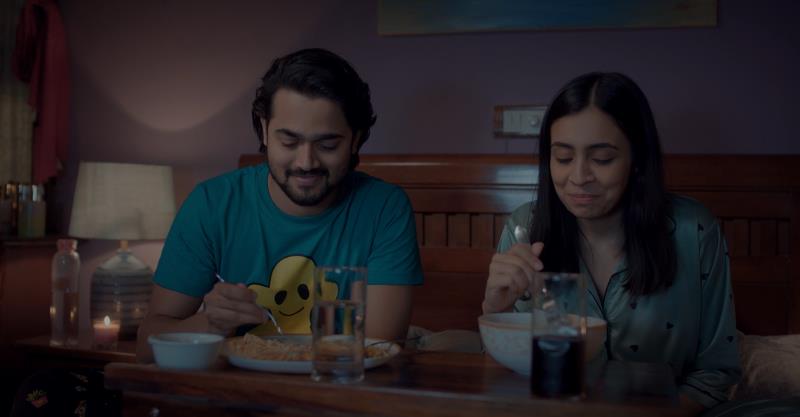 Watch how an adorable couple figures out life as a married couple in Bhuvan Bam and Srishti Ganguli starrer, Rafta Rafta