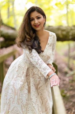 Miss Universe Harnaaz Kaur Sandhu's first lehenga look for her global audience after winning the Miss Universe title