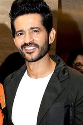 Hiten Tejwani recalls his days on 'Kasauti Zindagi Ki' as the show gets a re-run on Star Plus