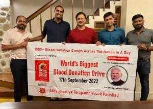Vivek Oberoi and other bollywood celebs support ABTYP's mega blood donation drive across India on Prime Minister Narendra Modi's birthday!