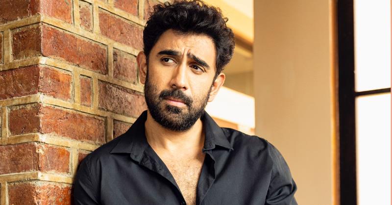 Amit Sadh takes to Instagram to announce his upcoming thriller 'Pune Highway' with Bugs Bhargava and Rahul