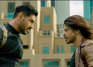 यशराज की फिल्म पठान में है शाहरुख खान का टॉम क्रूज कनेक्शन!