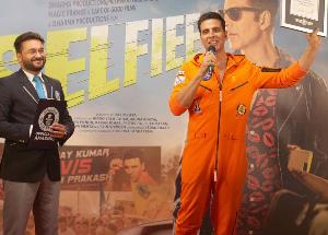 Akshay Kumar has broken the previously held world record of 168 self-portrait photographs (selfies)