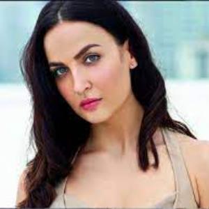 Elli AvrRam poster