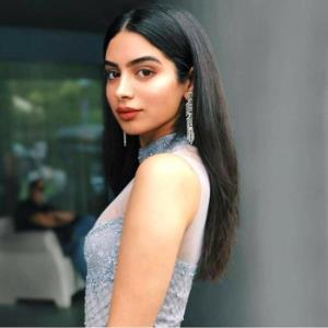 Khushi Kapoor poster