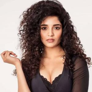 Ritika Singh poster