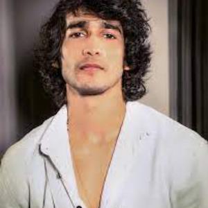 Shantanu Maheshwari poster